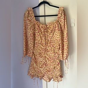 HELLO MOLLY fitted dress with ruffles and ties